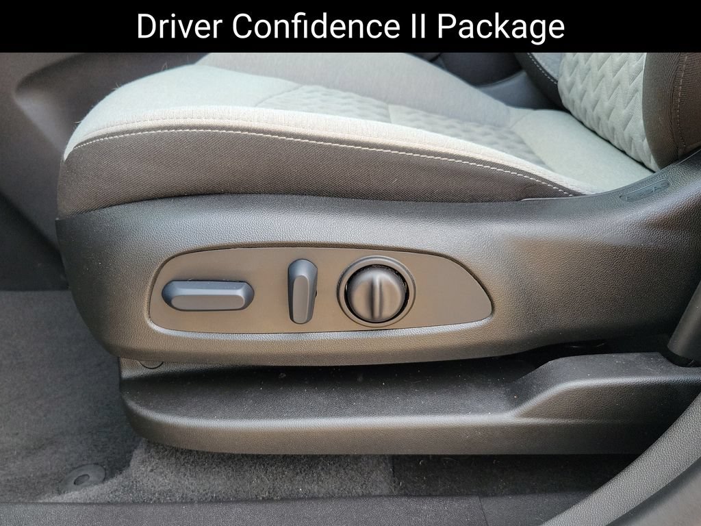 Used 2024 Chevrolet Equinox LS w/ LS Convenience Package AWD/4WD image 8
