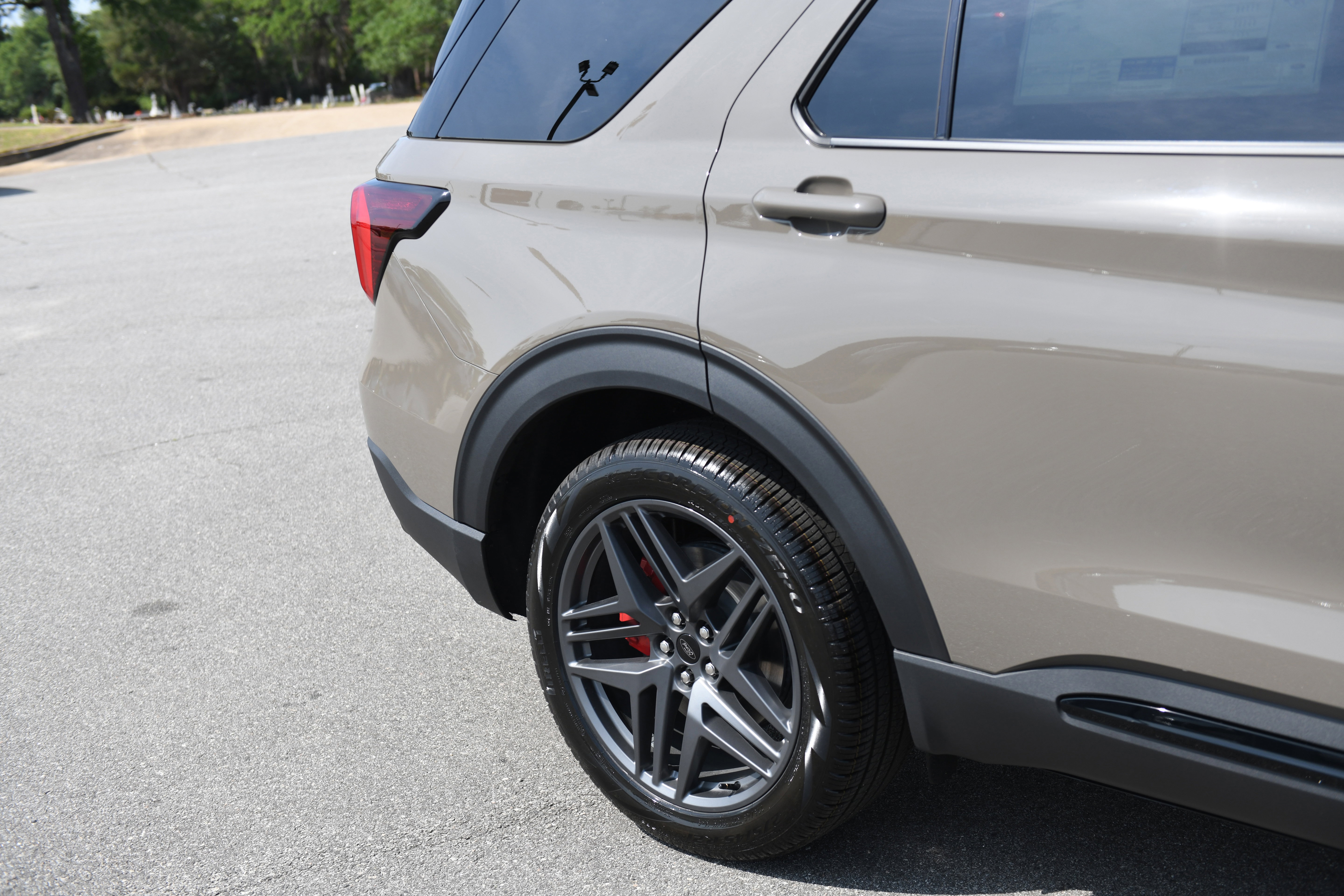 New 2026 Ford Explorer ST-Line RWD image 5