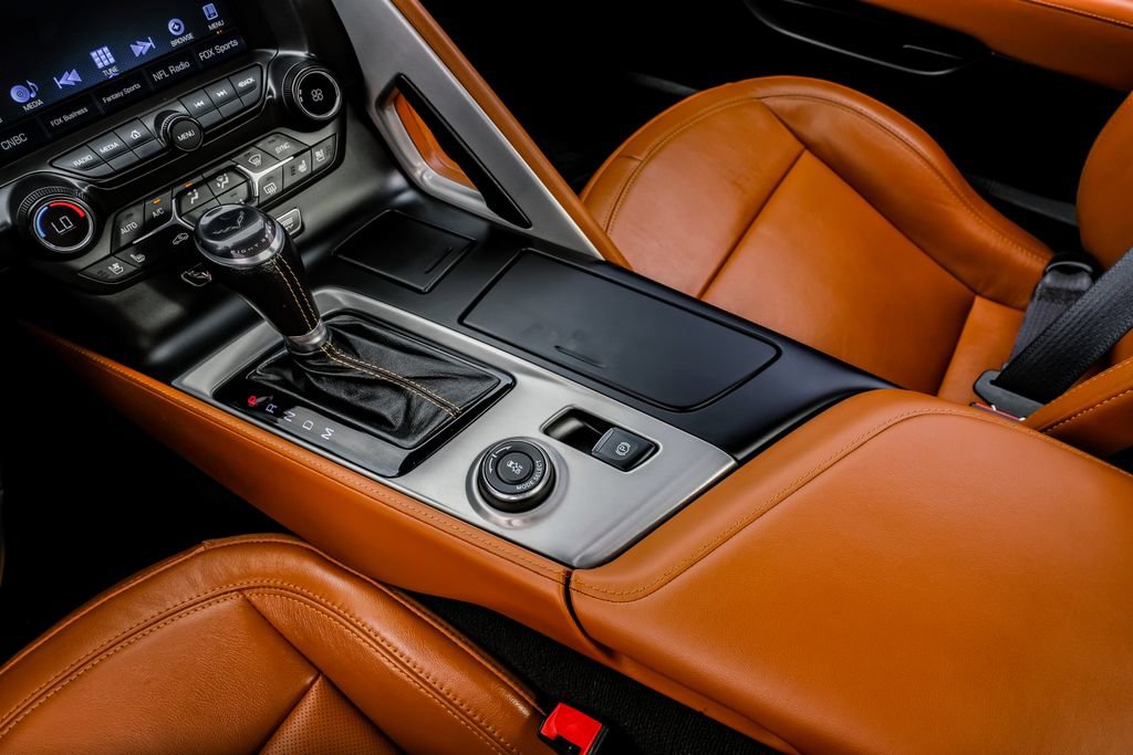 Used 2018 Chevrolet Corvette Stingray Convertible Z51 2LT RWD image 29
