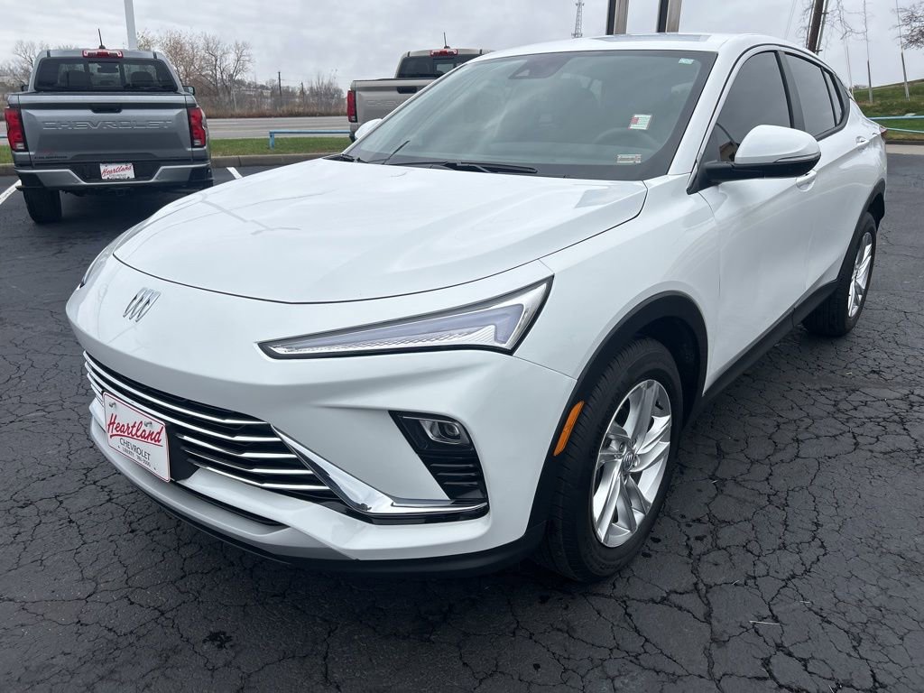 Certified 2025 Buick Envista Preferred image 9