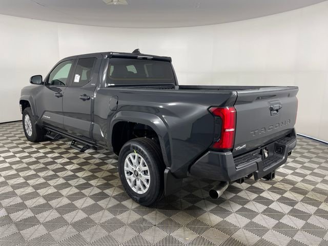 New 2026 Toyota Tacoma SR5 image 18