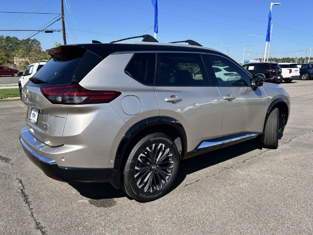 Used 2026 Nissan Rogue Platinum w/ Platinum Premium Package AWD/4WD image 6