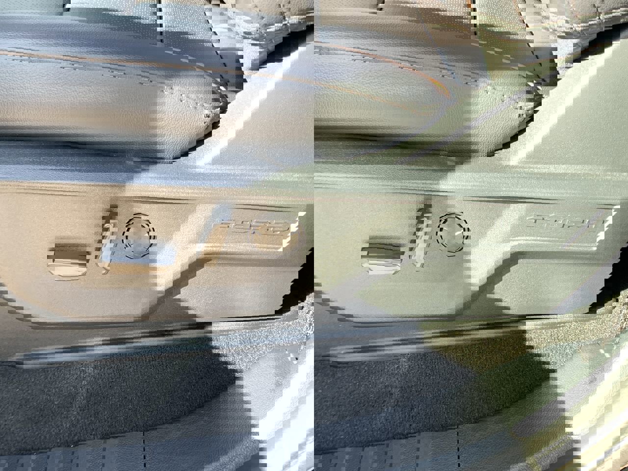 New 2025 Ford F250 Lariat w/ Lariat Ultimate Package image 19