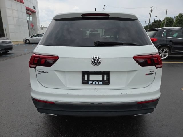Used 2018 Volkswagen Tiguan SE AWD/4WD image 6