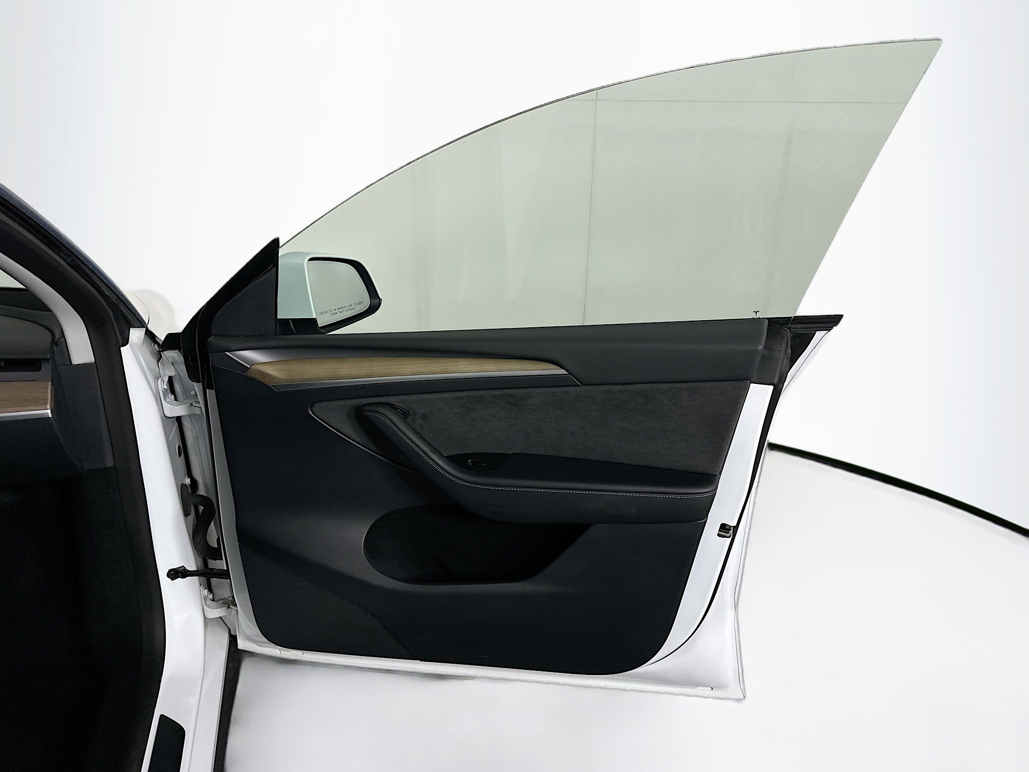 Used 2023 Tesla Model Y AWD image 30