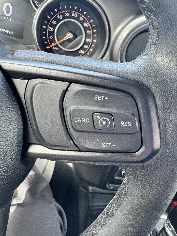 Used 2023 Jeep Wrangler Sport AWD/4WD image 15