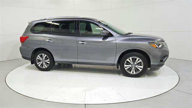 Used 2020 Nissan Pathfinder S FWD image 9