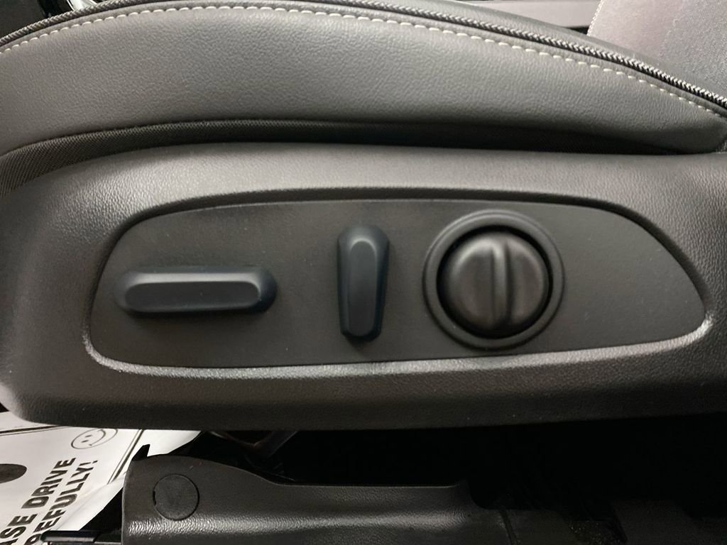 Certified 2023 Buick Encore GX Preferred w/ Cold Weather Comfort Package image 12