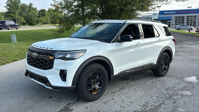 New 2026 Ford Explorer Tremor w/ Tremor Ultimate Package AWD/4WD image 2
