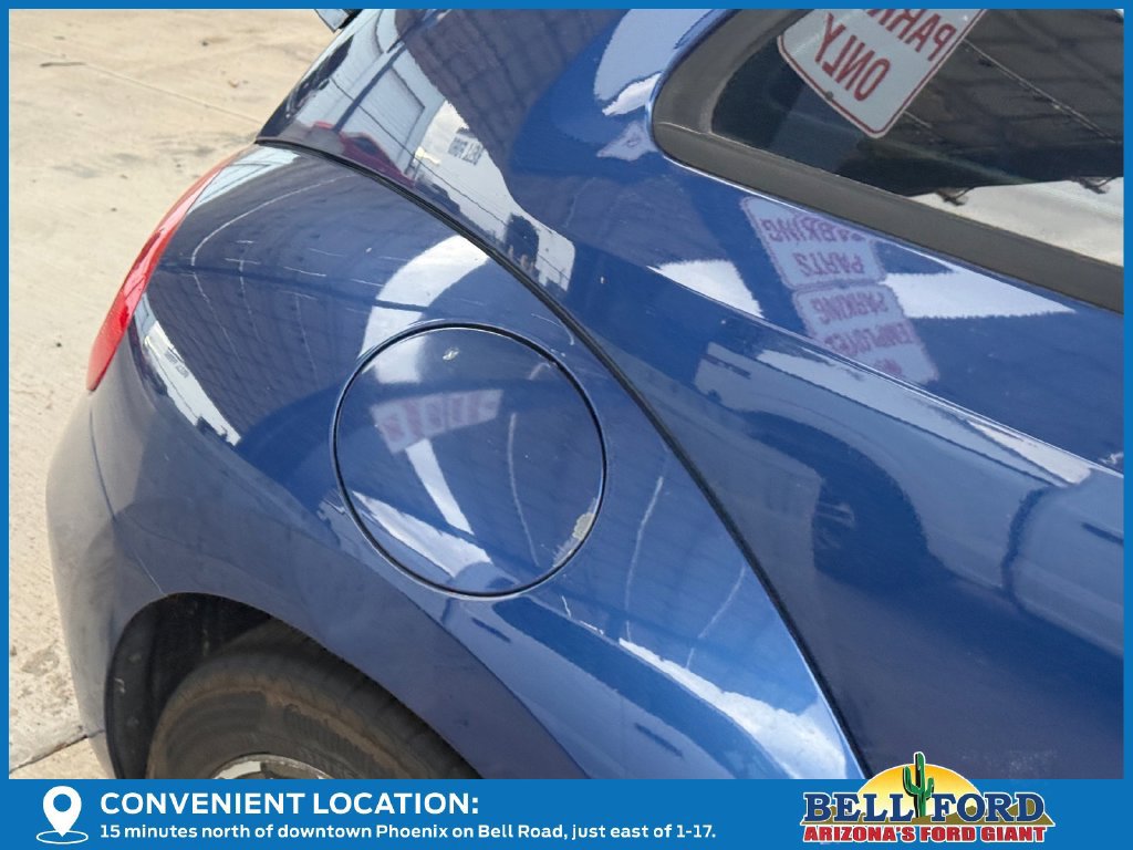 Used 2012 Volkswagen Beetle Turbo FWD image 7