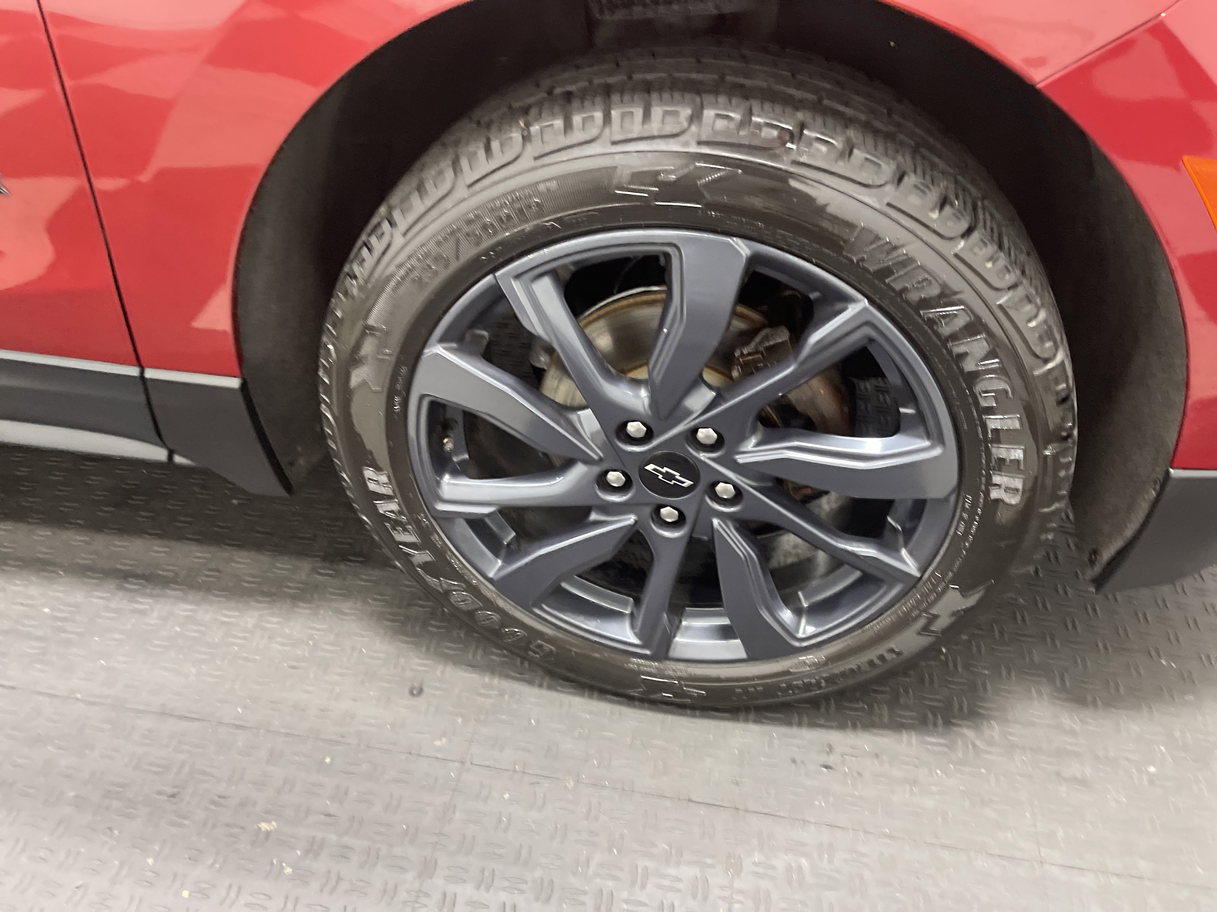 Used 2022 Chevrolet Equinox RS w/ RS Leather Package image 29