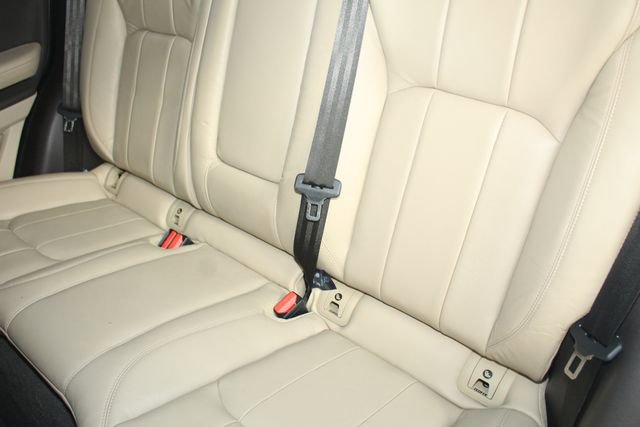 Used 2017 Land Rover Range Rover Evoque SE image 23