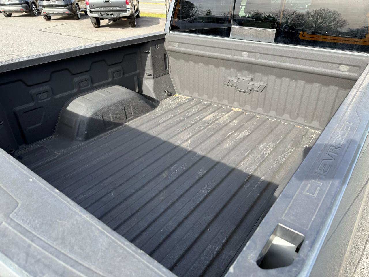 Used 2021 Chevrolet Silverado 1500 LTZ AWD/4WD image 6