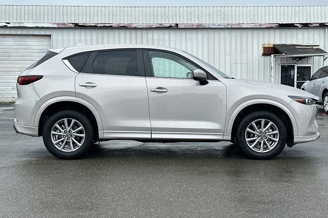 Used 2024 MAZDA CX-5 AWD 2.5 S w/ Select Package image 3