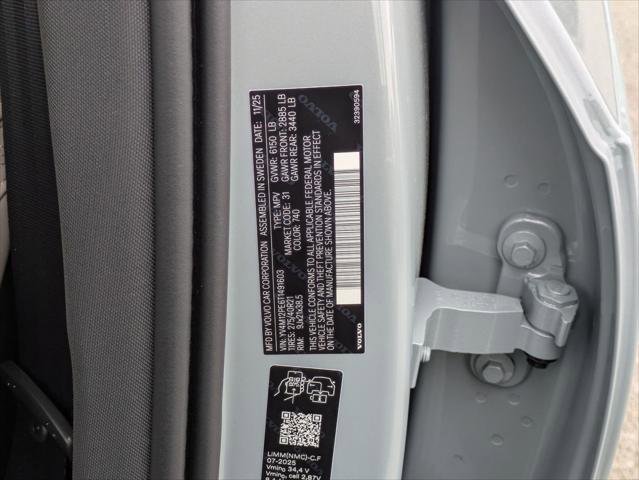 New 2026 Volvo XC90 B5 Plus w/ Protection Package AWD/4WD image 15