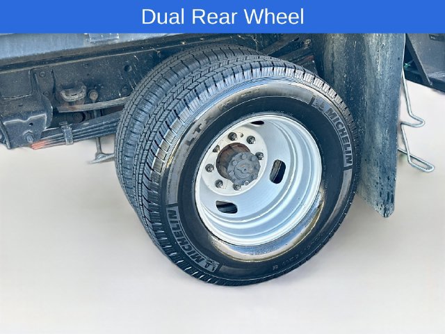 Certified 2022 Ford F350 XL w/ Power Equipment Group RWD image 7