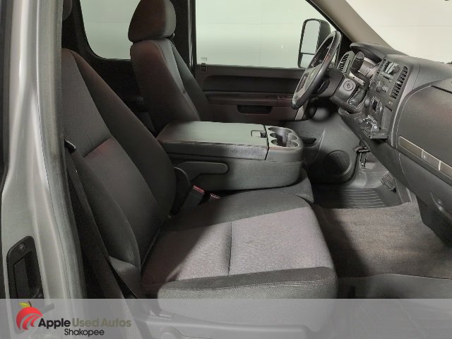 Used 2010 Chevrolet Silverado 2500 LT w/ Interior Plus Package image 32