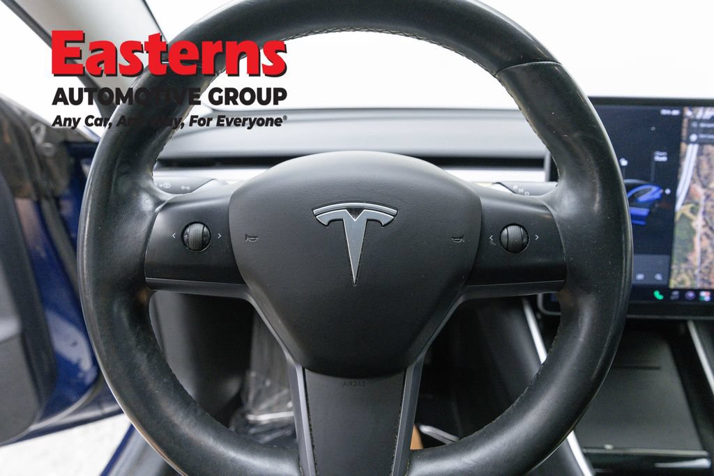 Used 2018 Tesla Model 3 Long Range RWD image 12