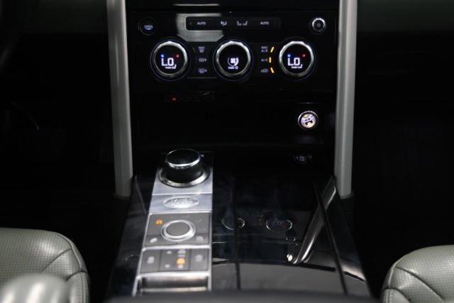 Used 2019 Land Rover Discovery HSE Luxury AWD/4WD image 42