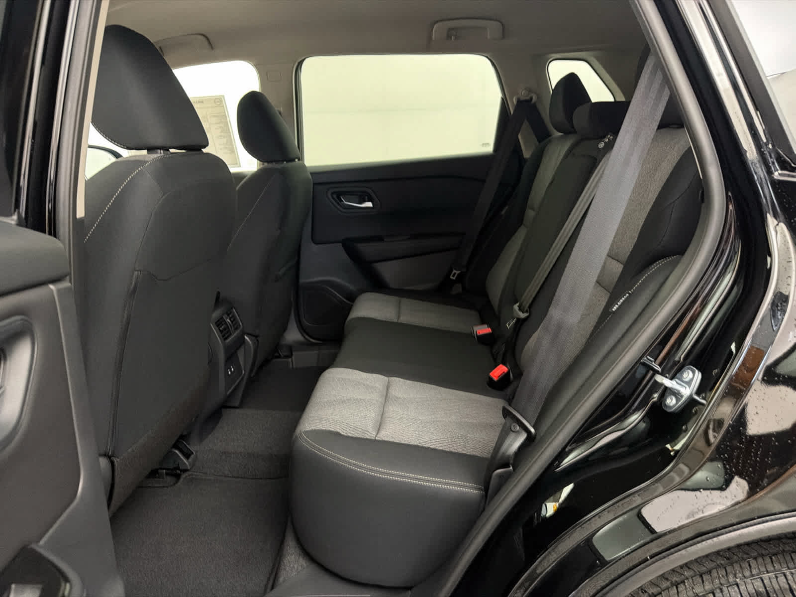 New 2026 Nissan Rogue SV FWD image 16