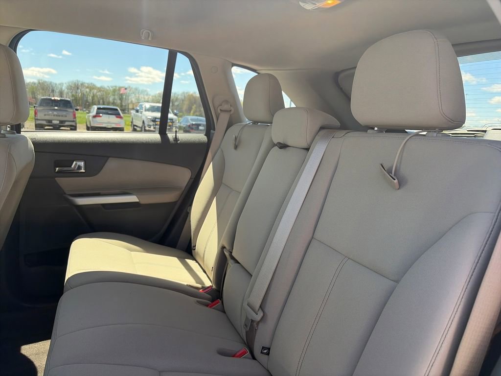 Used 2014 Ford Edge SE w/ Equipment Group 101A image 26