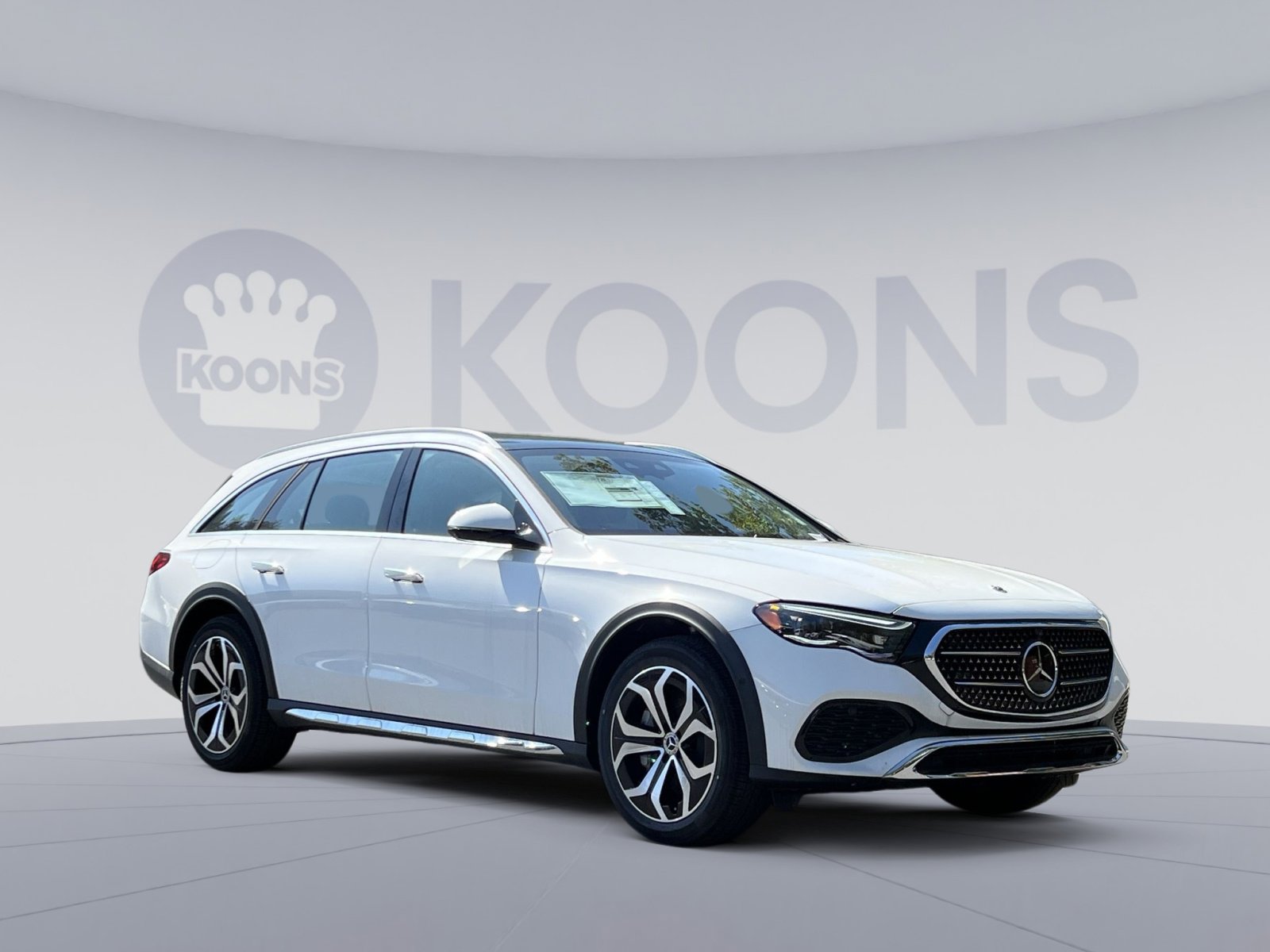 New 2025 Mercedes-Benz E 450 4MATIC All-Terrain Wagon image 8