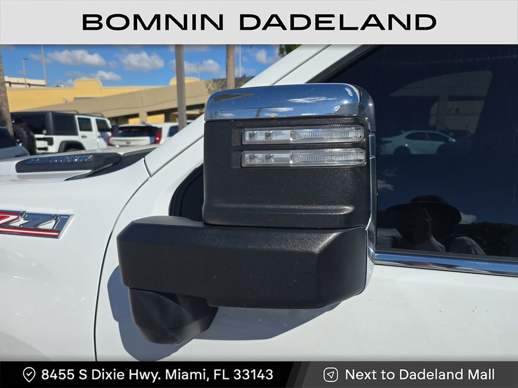 Used 2024 Chevrolet Silverado 2500 LTZ w/ LTZ Premium Package image 11