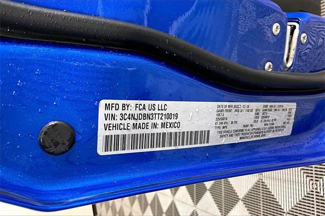 New 2026 Jeep Compass Latitude image 9