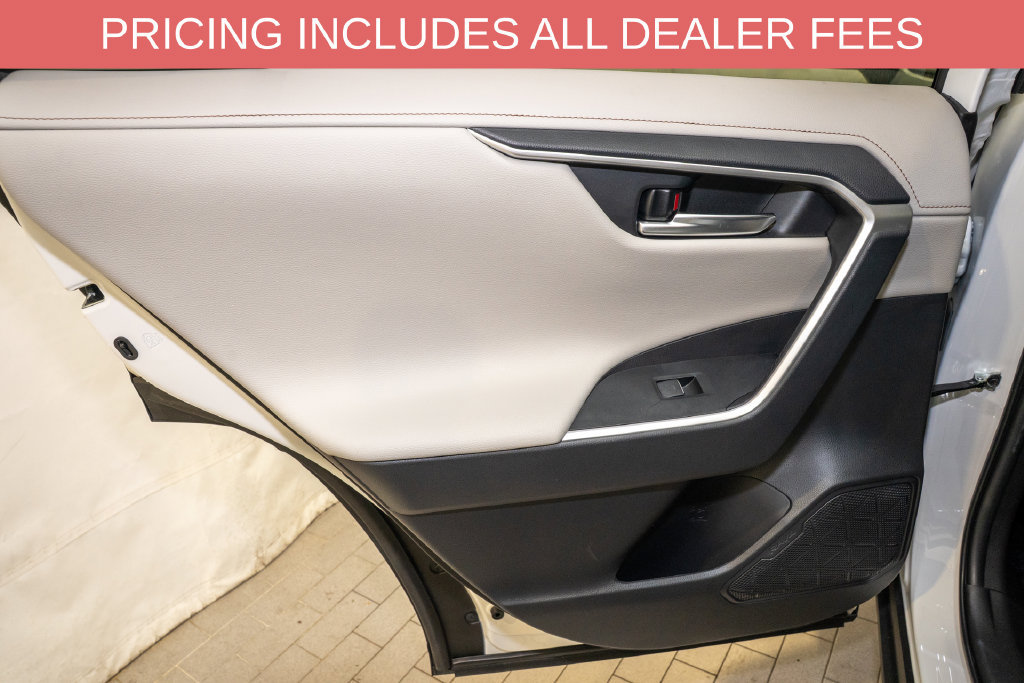 Used 2024 Toyota RAV4 Limited FWD image 11
