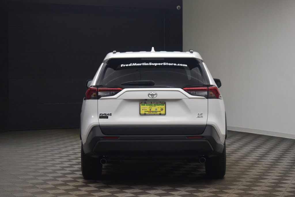 Used 2020 Toyota RAV4 LE w/ All Weather Liner Package AWD/4WD image 6