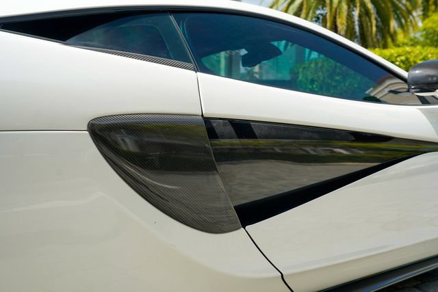Used 2017 McLaren 570S Coupe RWD image 61