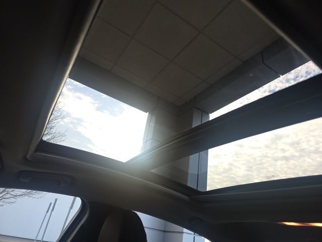 Used 2019 Chevrolet Malibu LT image 30