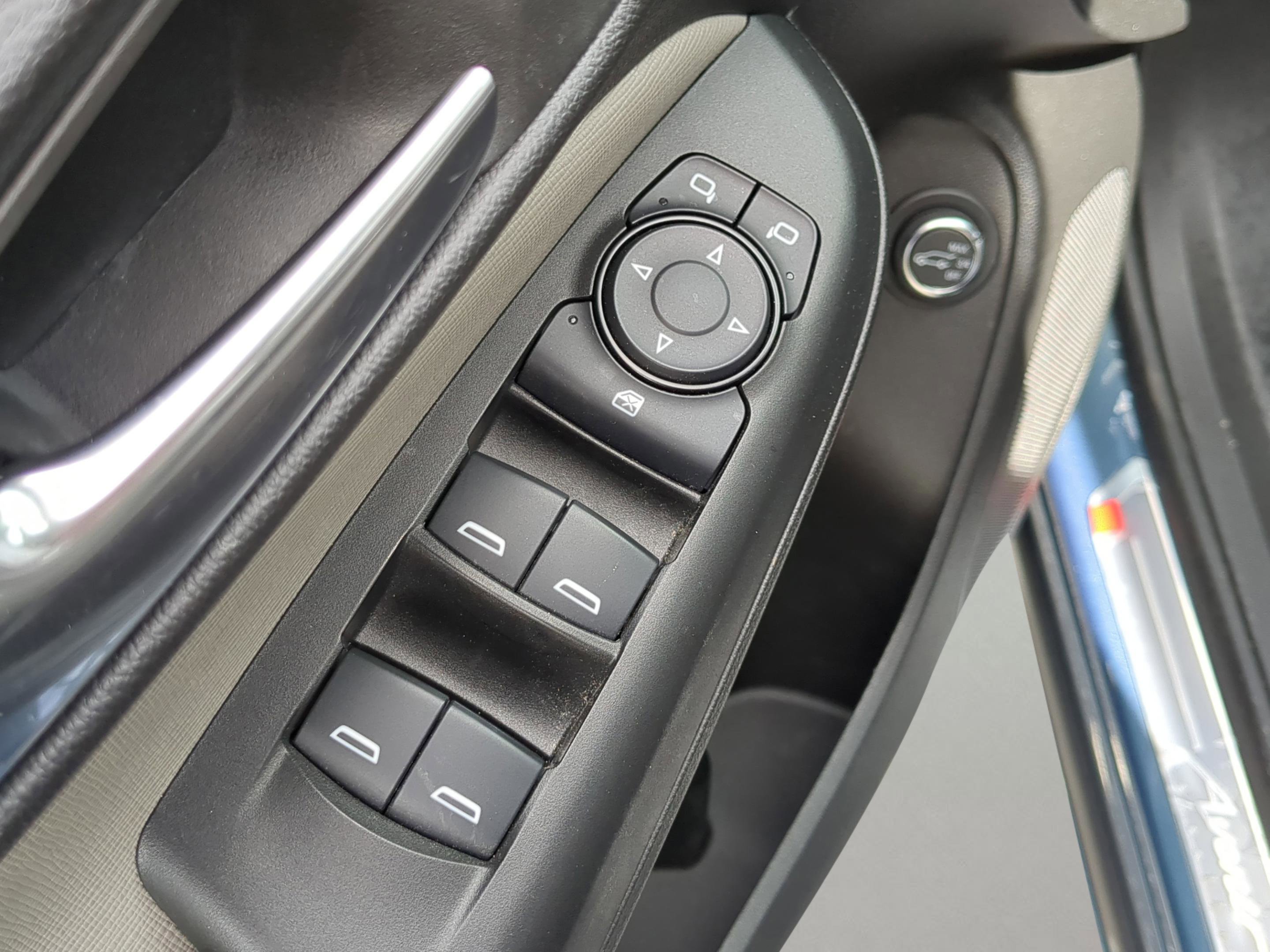 Used 2024 Buick Envista Avenir image 29