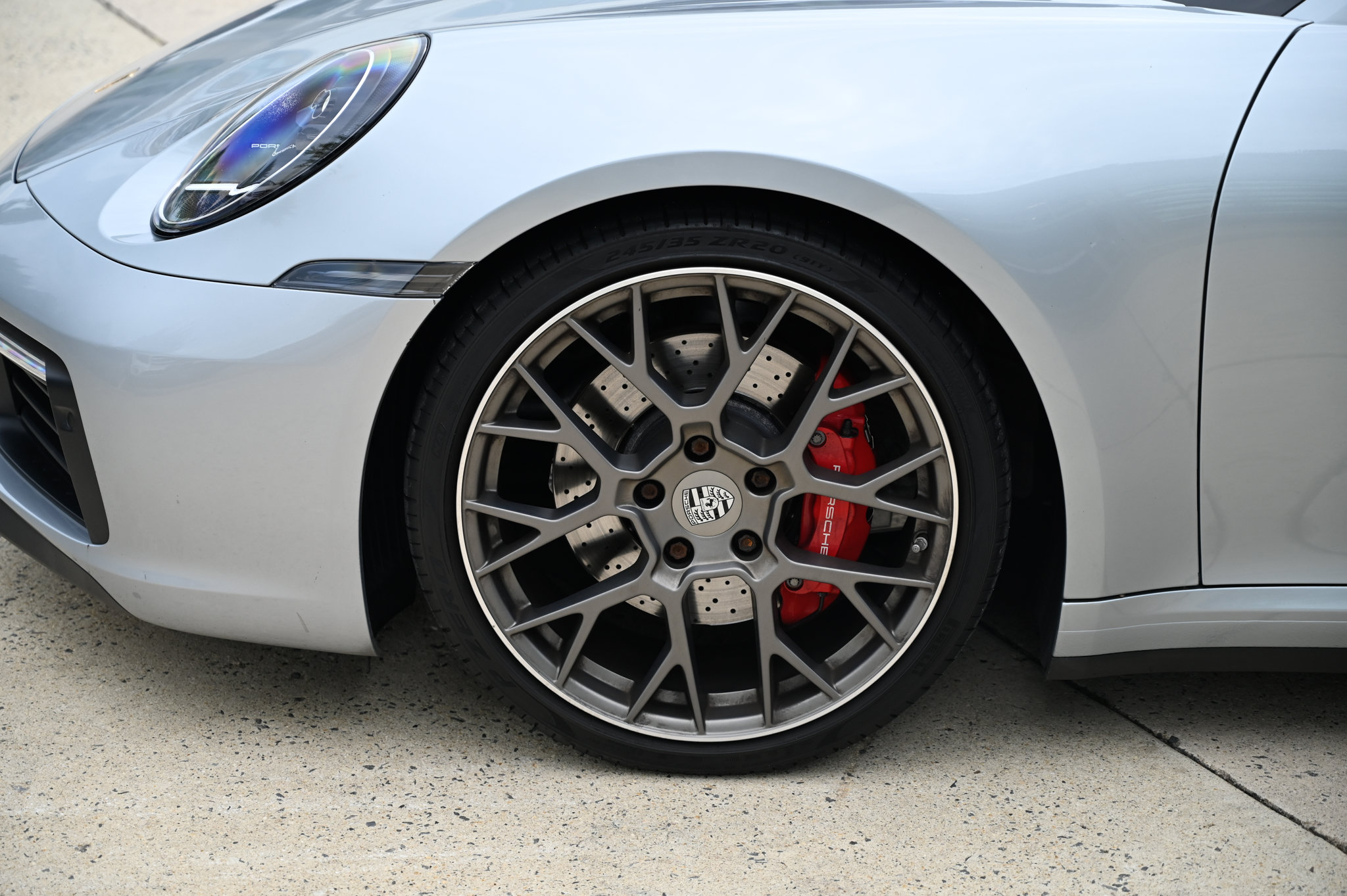 Used 2020 Porsche 911 Carrera 4S AWD/4WD image 9