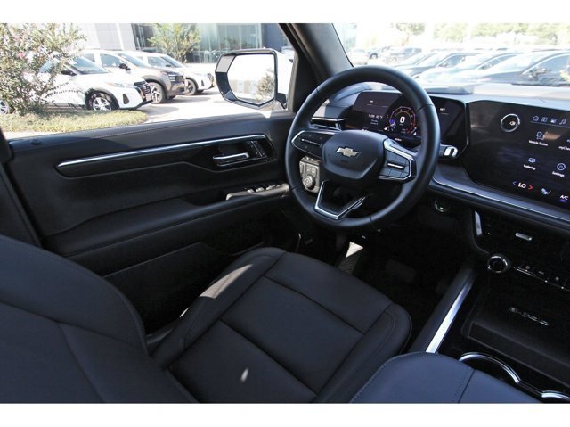 Used 2026 Chevrolet Tahoe LT w/ Comfort Package RWD image 8
