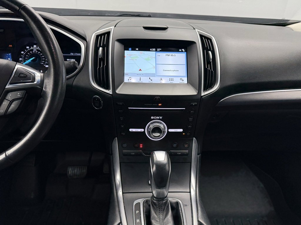 Used 2017 Ford Edge Titanium w/ Equipment Group 301A image 5