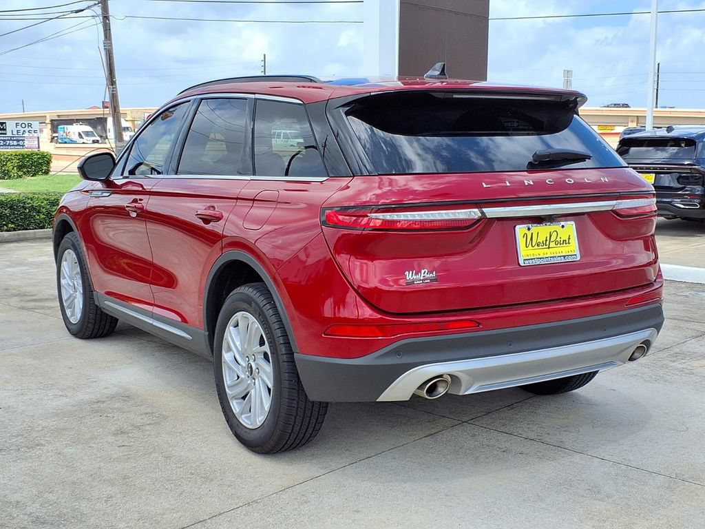 Used 2026 Lincoln Corsair Premiere FWD image 4