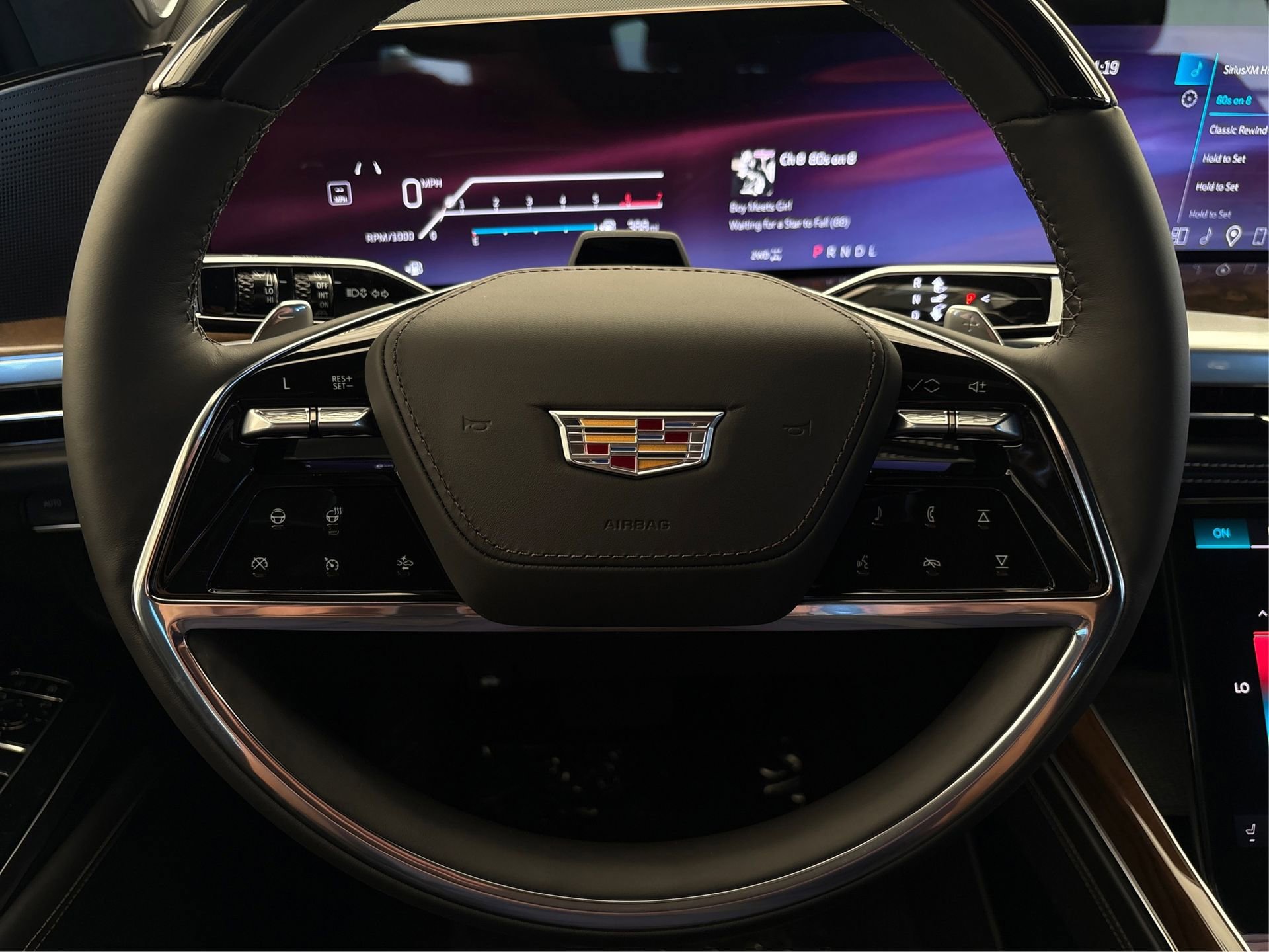 New 2026 Cadillac Escalade ESV Platinum Sport w/ LPO, ONYX Package image 19