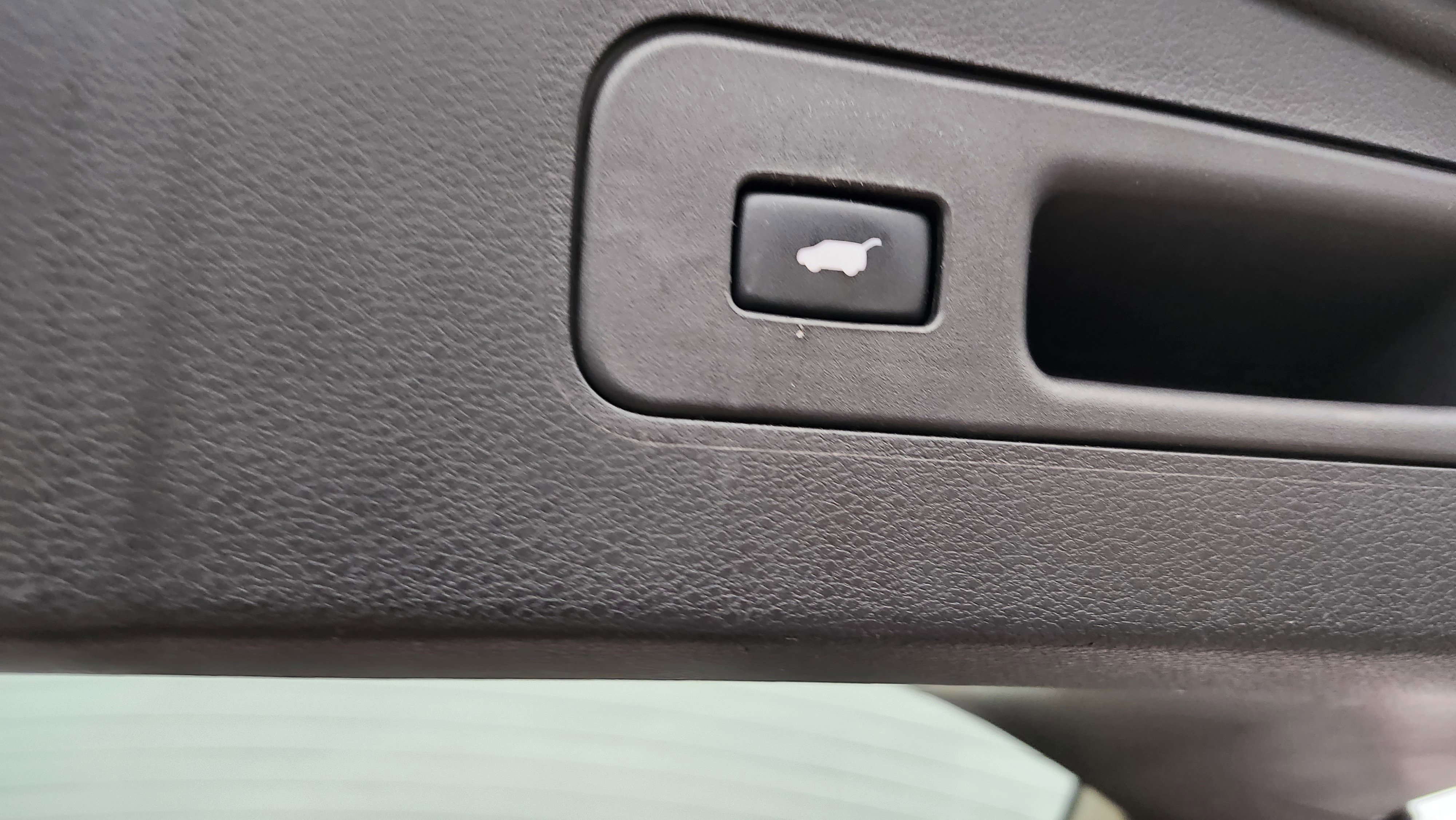 Used 2020 Acura MDX SH-AWD w/ Advance Package image 26