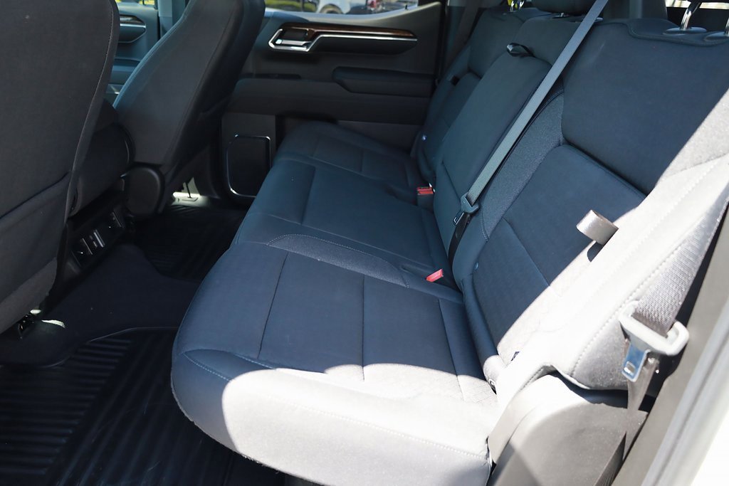 Used 2024 GMC Sierra 1500 Elevation image 18