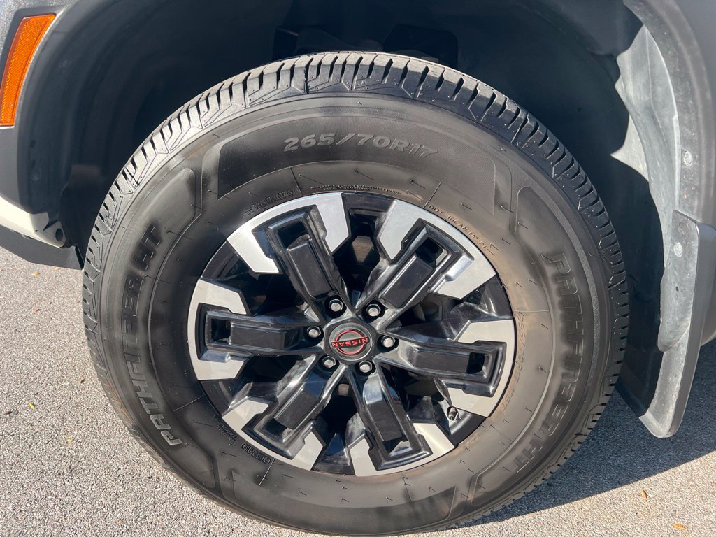Used 2023 Nissan Frontier PRO-4X w/ Pro Convenience Package AWD/4WD image 19