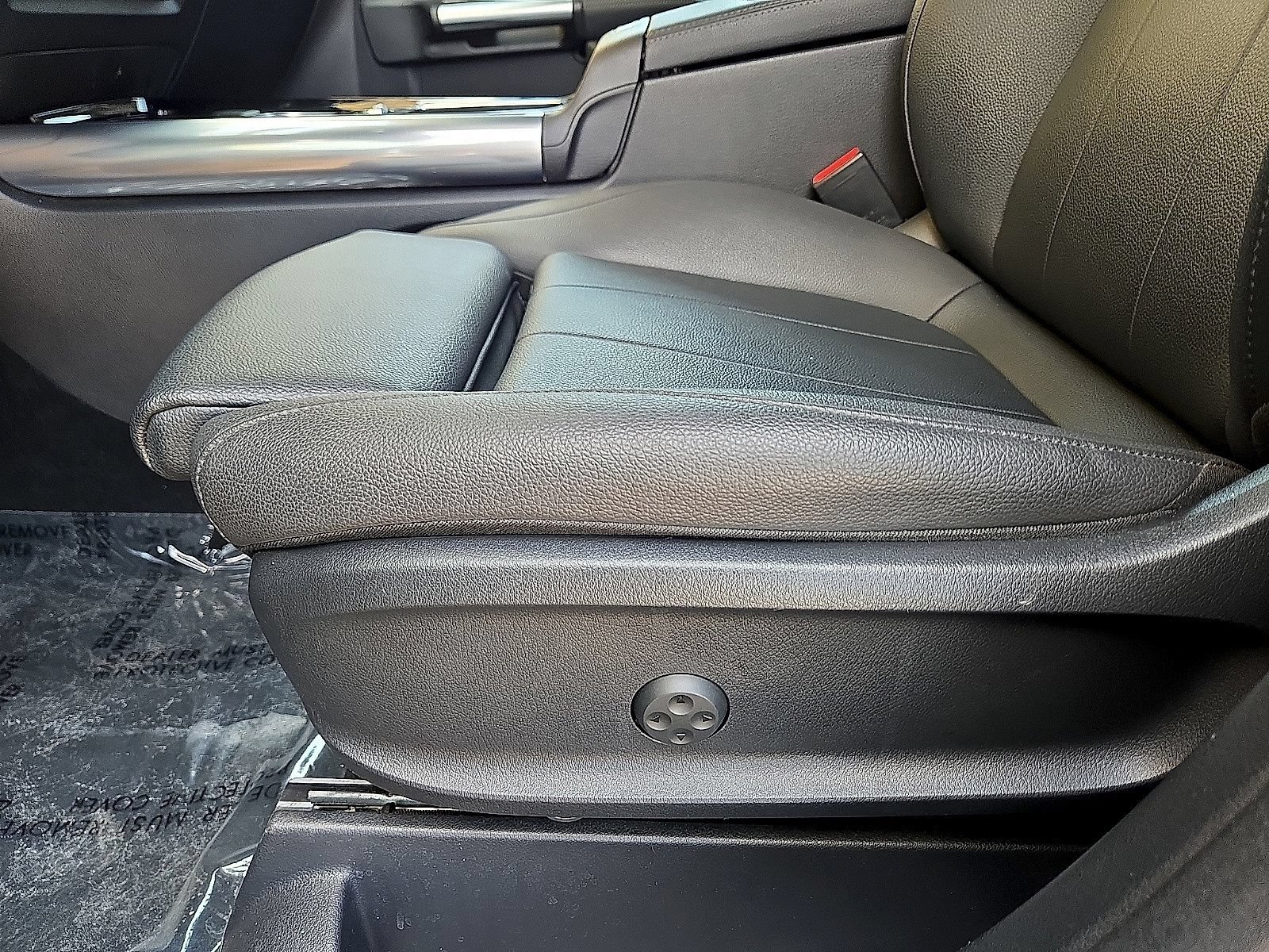 Used 2025 Mercedes-Benz GLA 250 image 23