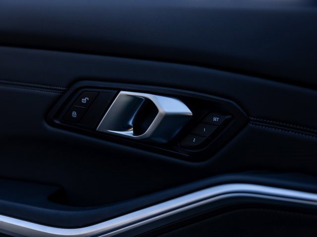 Used 2025 BMW M3 Competition image 42