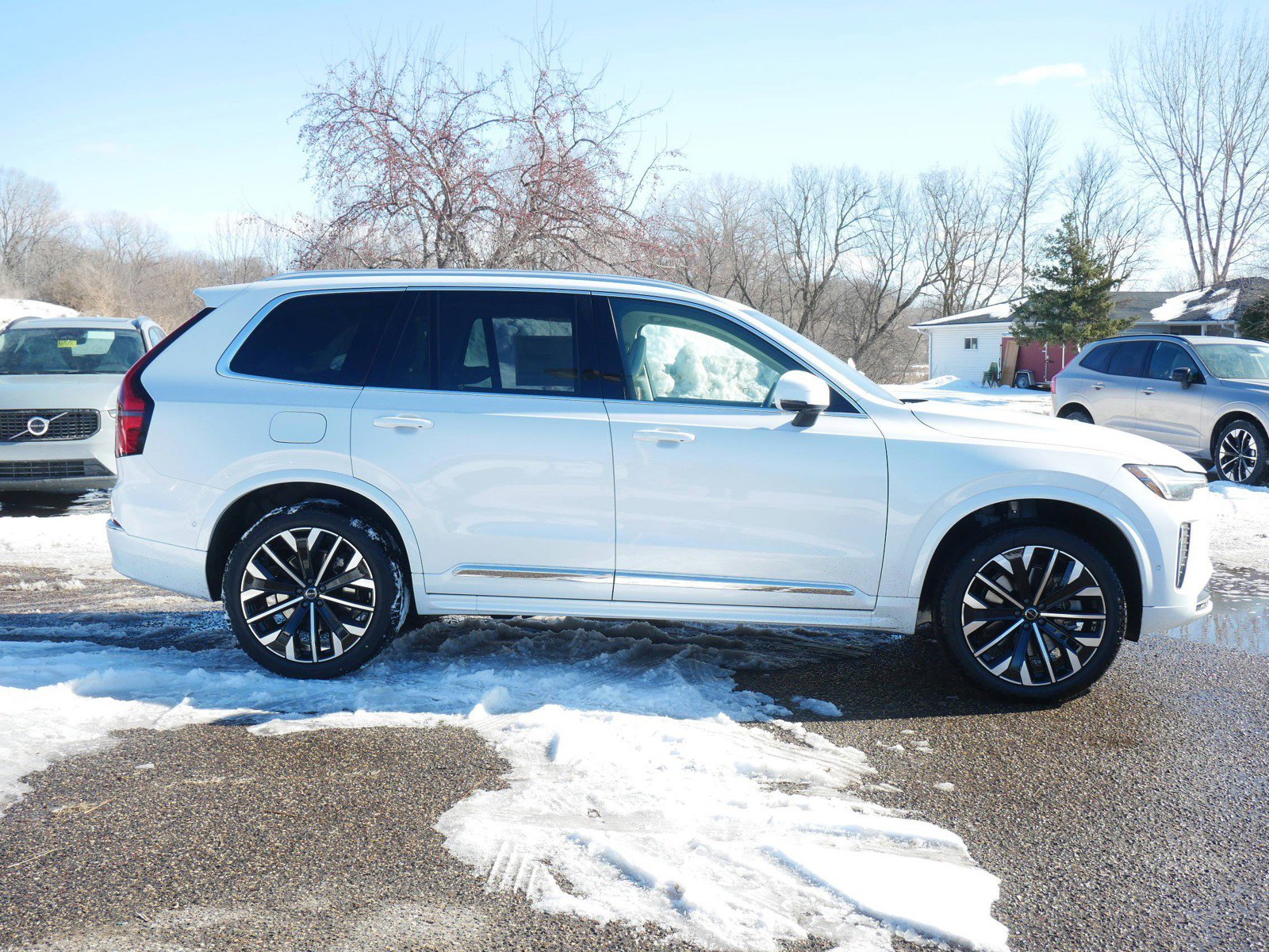 New 2026 Volvo XC60 T8 Plus w/ Climate Package image 12