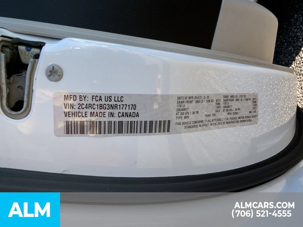 Used 2022 Chrysler Pacifica Touring-L FWD image 24