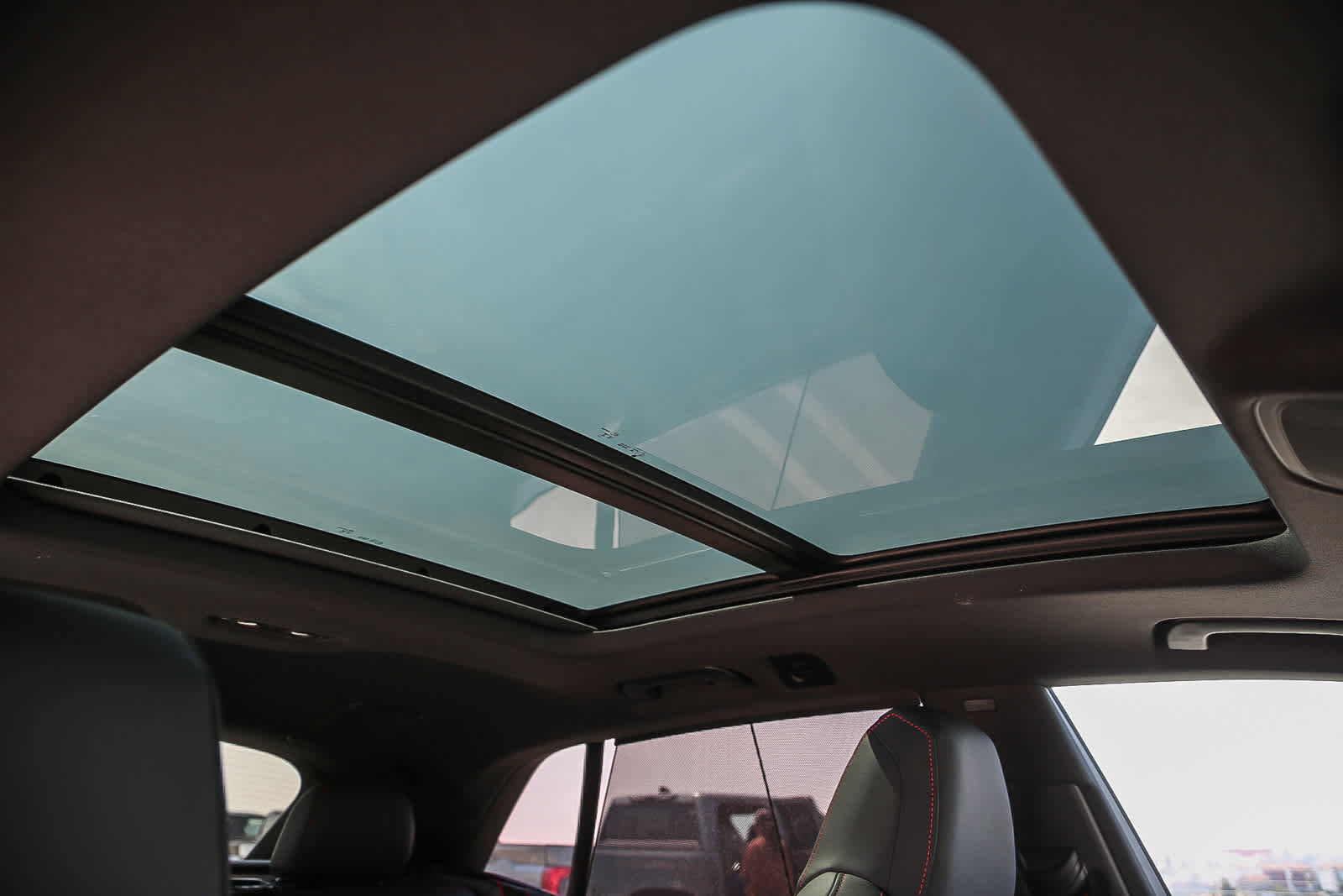 New 2025 Audi RS Q8 performance image 18