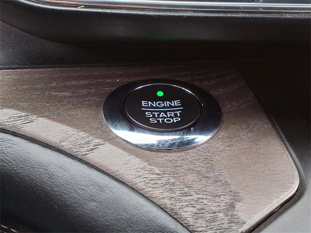 Used 2020 Ford Explorer Platinum w/ Premium Technology Package image 21