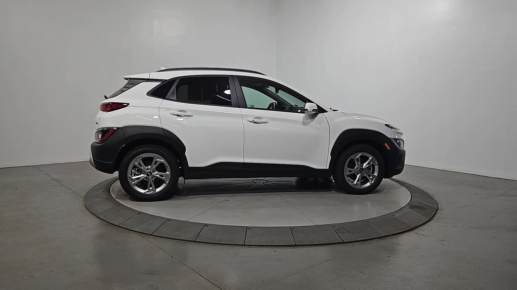 Certified 2022 Hyundai Kona SEL w/ Cargo Package AWD/4WD image 7