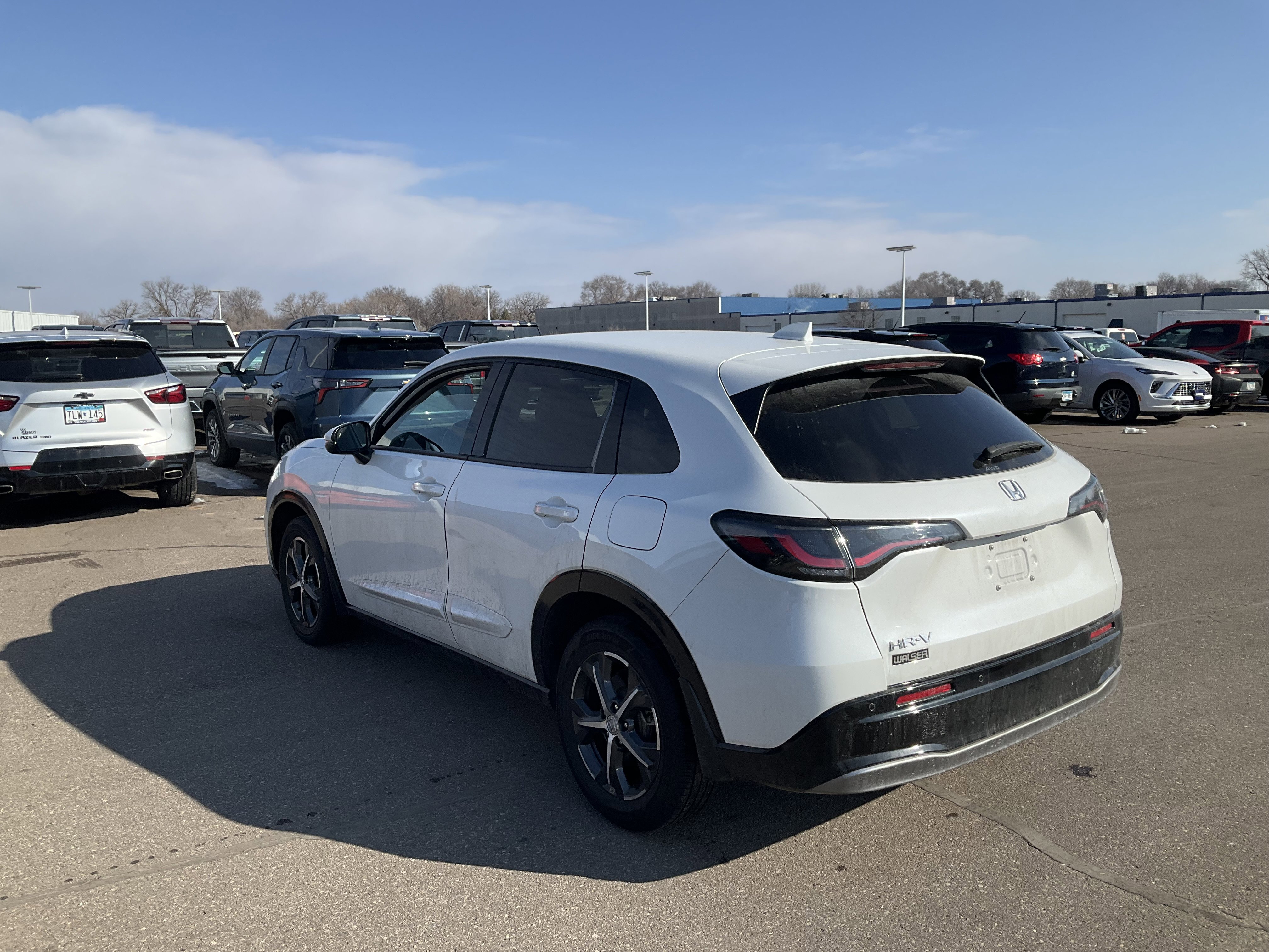 Used 2024 Honda HR-V EX-L image 4