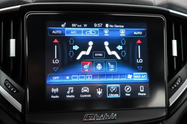 Used 2019 Maserati Ghibli S Q4 AWD/4WD image 35